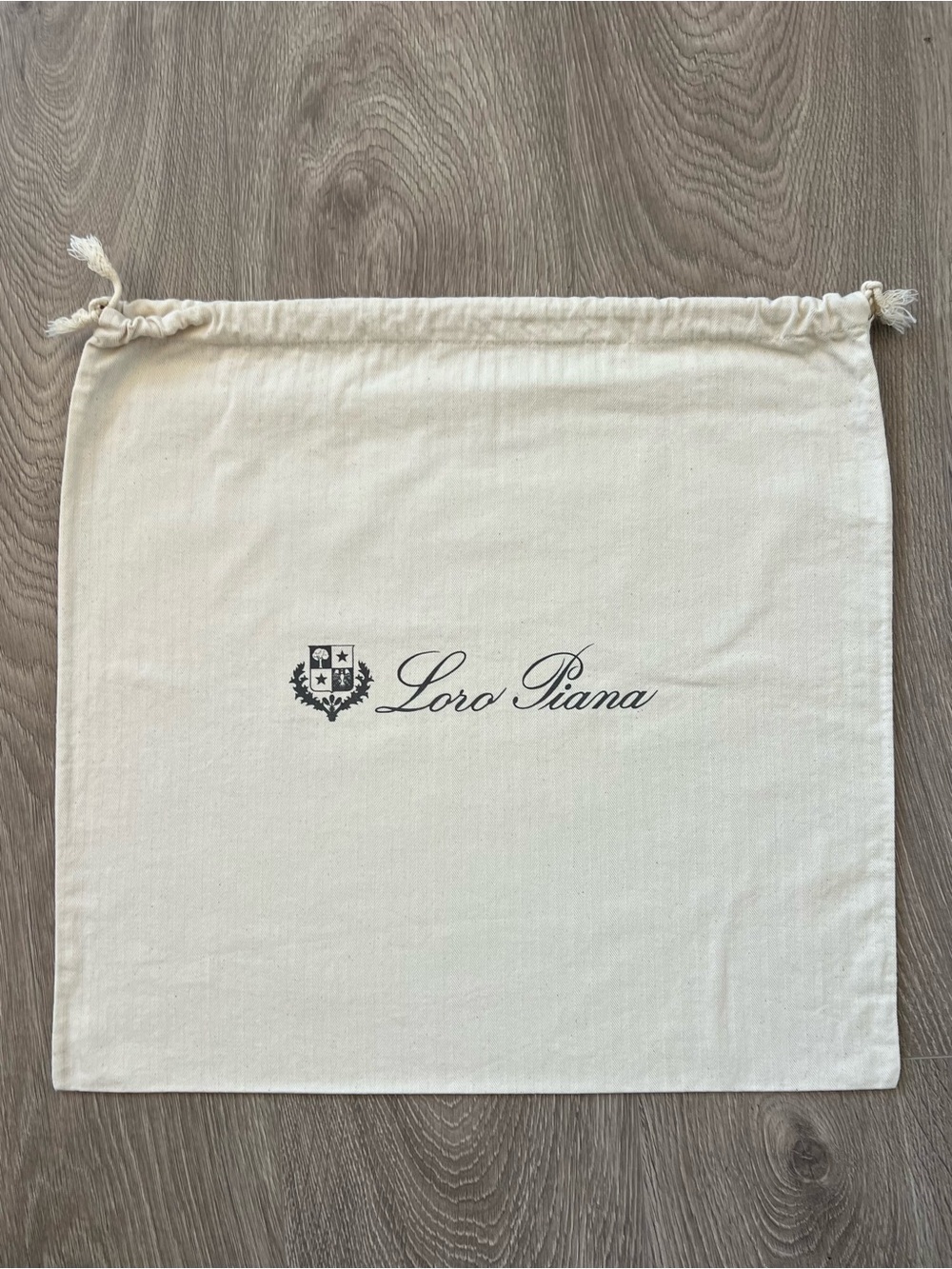 Loro  Piana dust bag (C220)